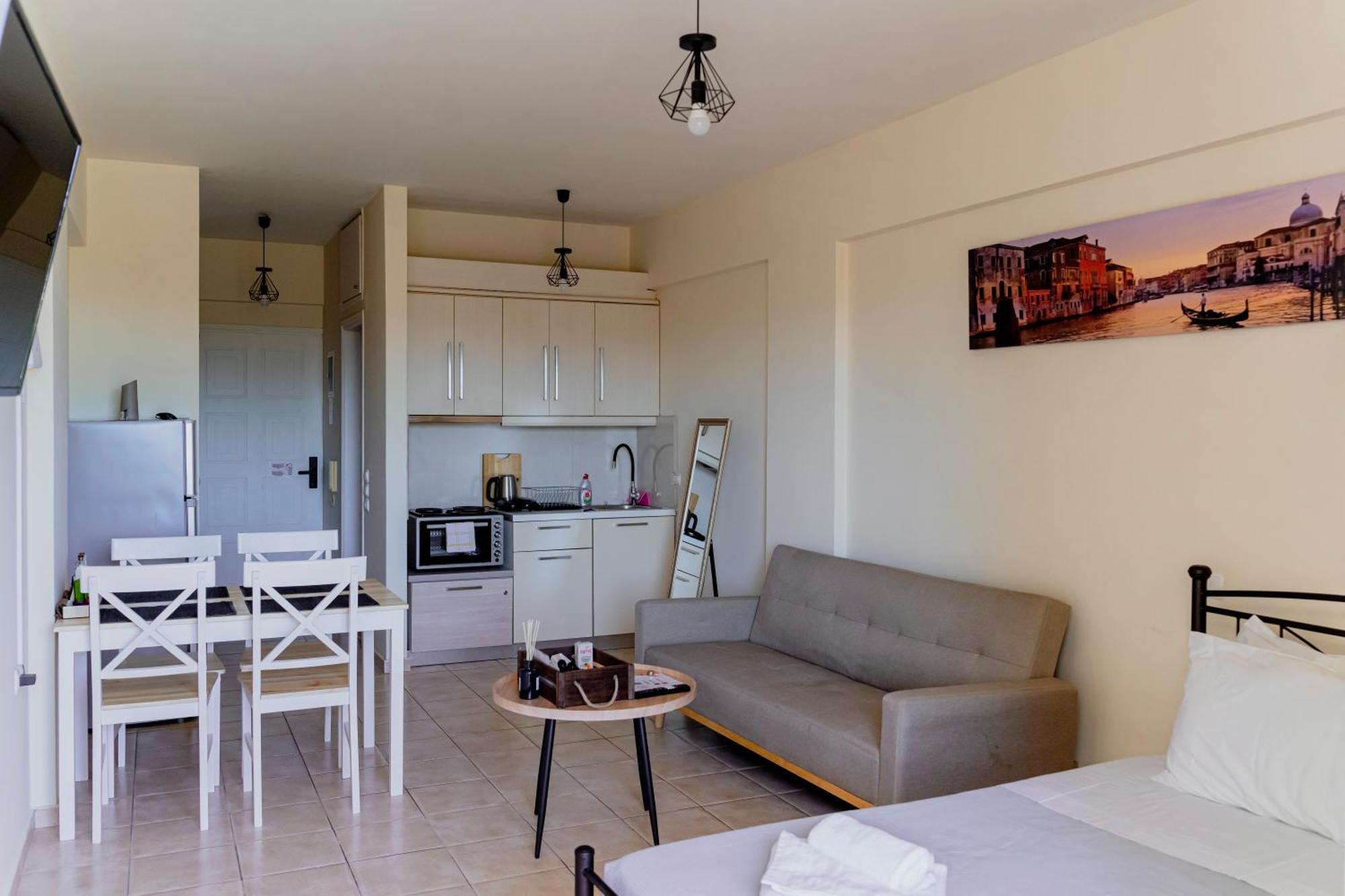 Cozy Nights Apartment Messini Ngoại thất bức ảnh