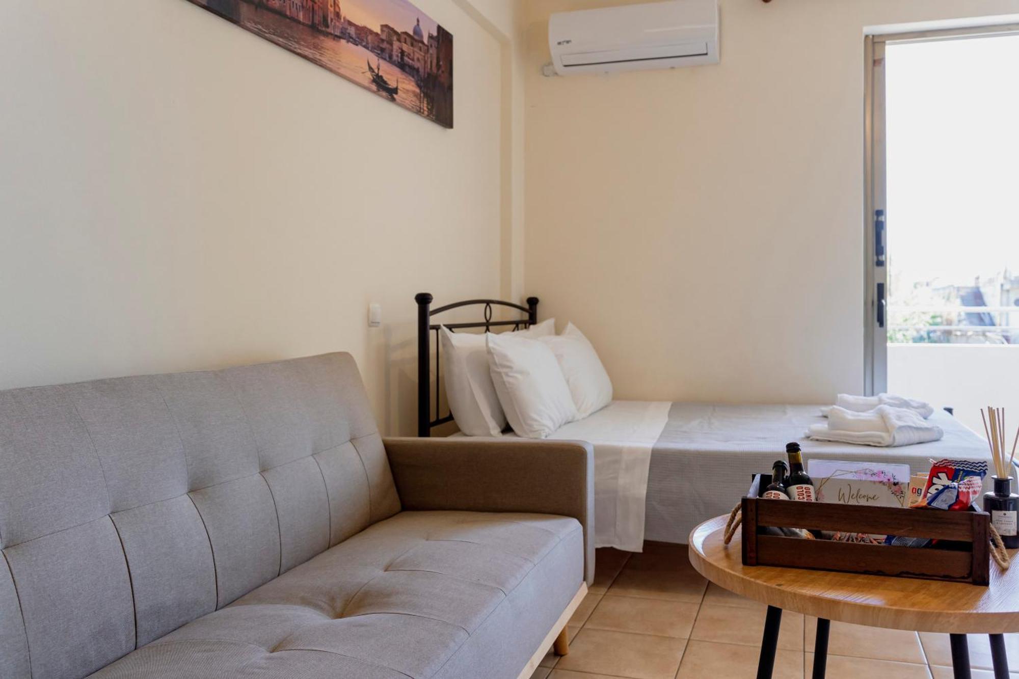 Cozy Nights Apartment Messini Ngoại thất bức ảnh