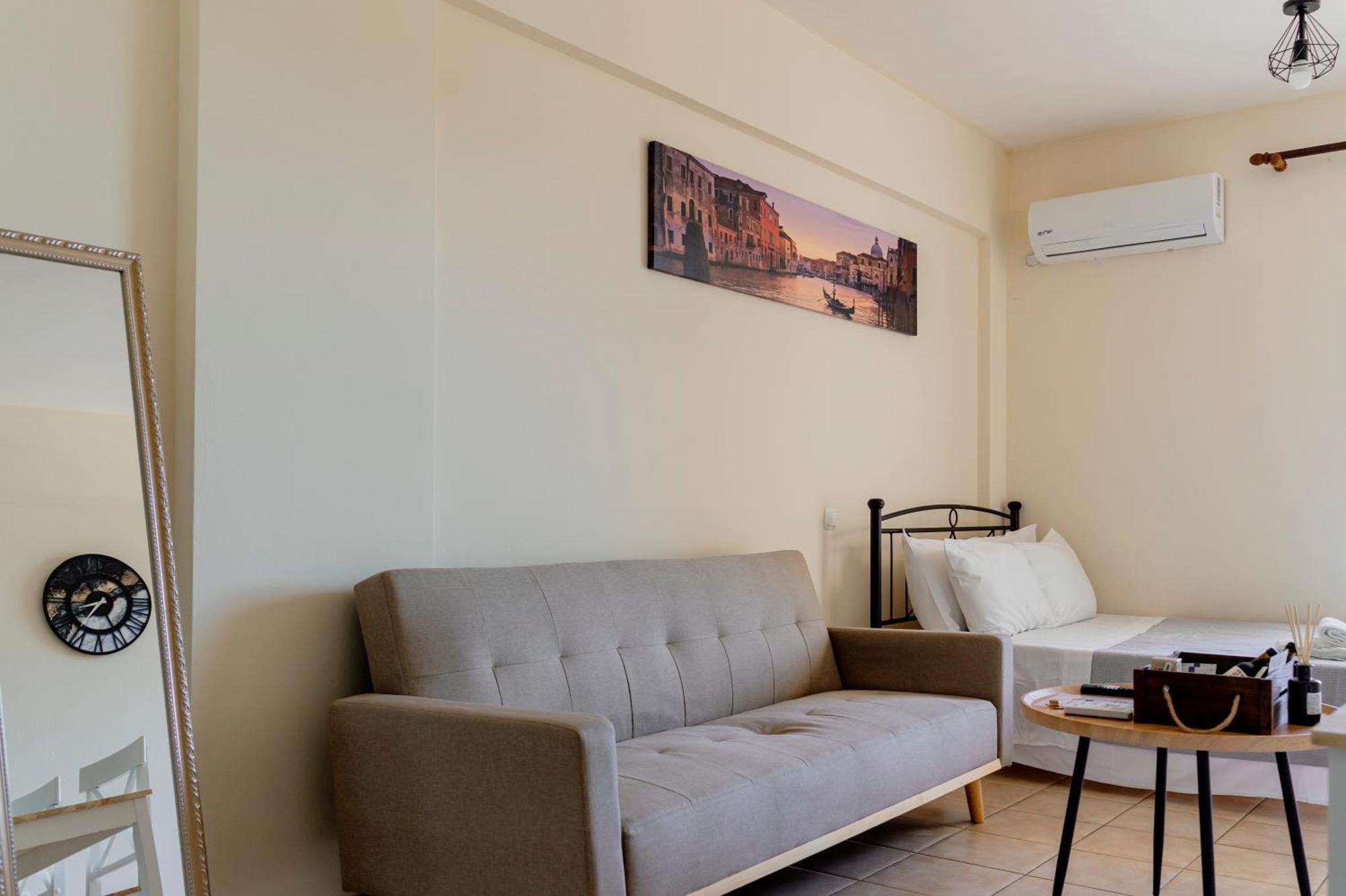 Cozy Nights Apartment Messini Ngoại thất bức ảnh